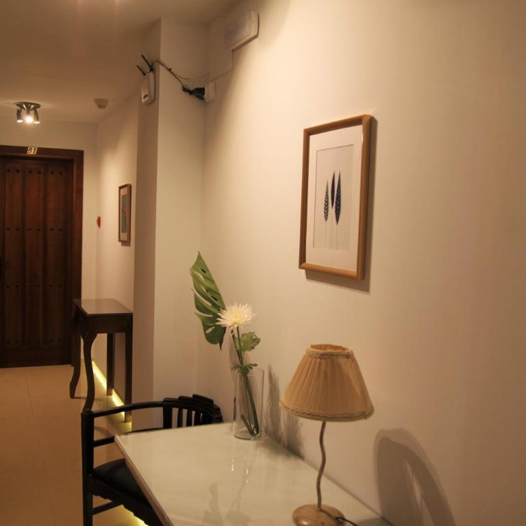 Easy Nerja Bronce - Habitación Individual Económica - 3