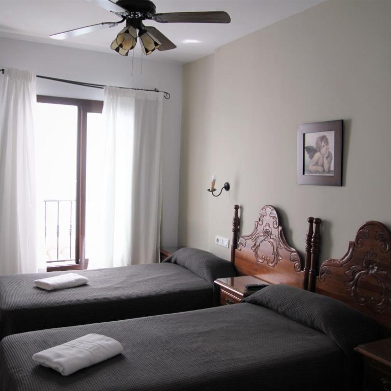 Easy Nerja Bronce - Habitación Triple - 2
