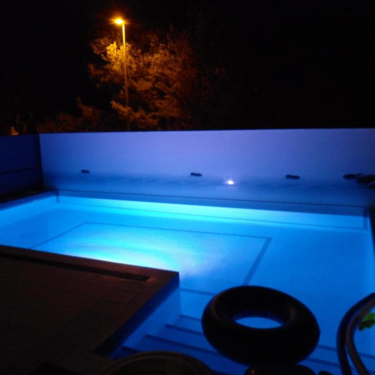 casa Mariona - Four-Bedroom House - 23