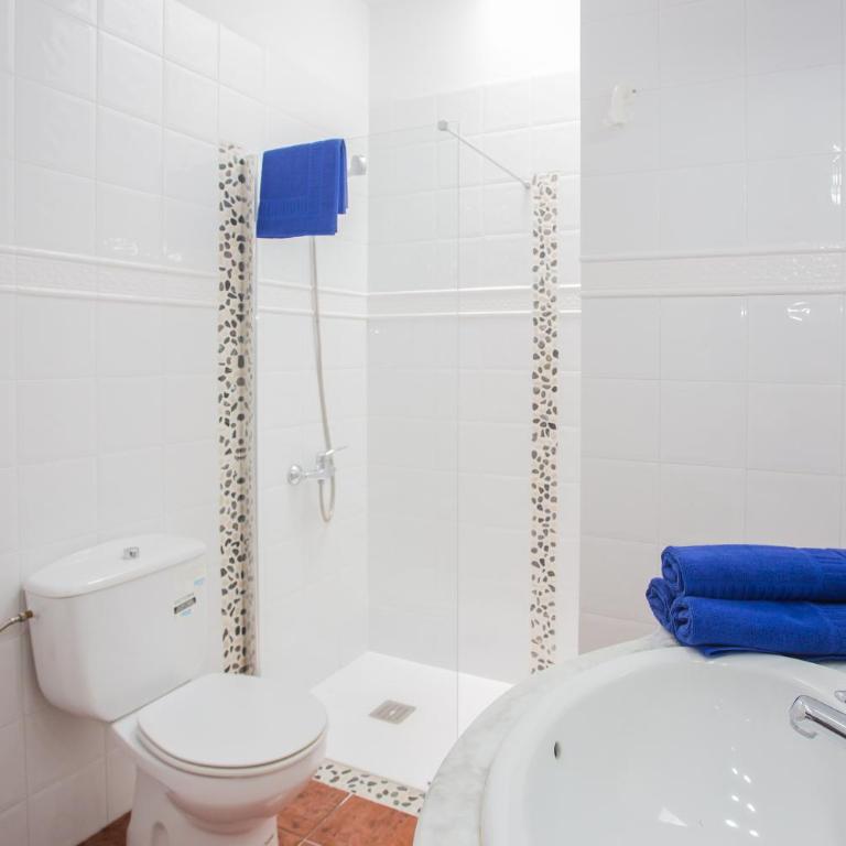 Apartamento Vista Mar - Three-Bedroom Apartment - 26