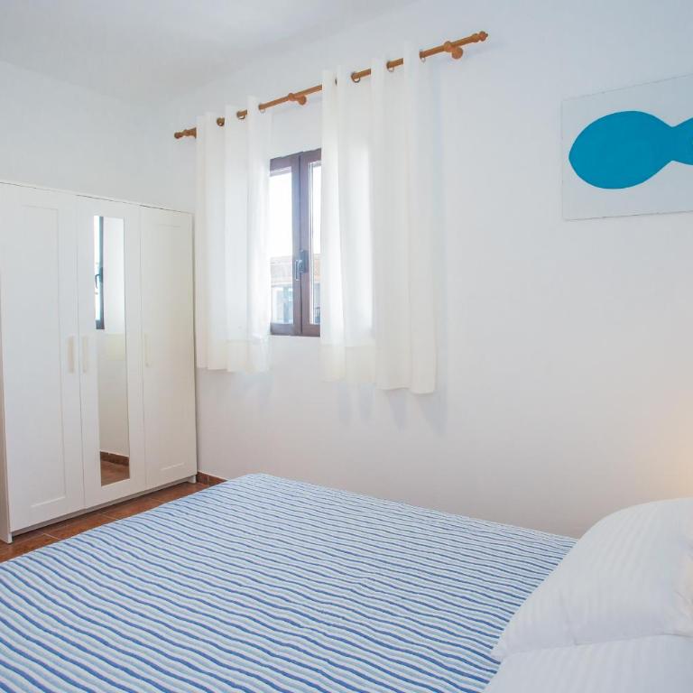 Apartamento Vista Mar - Three-Bedroom Apartment - 24