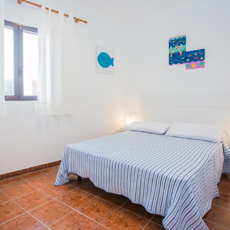 Apartamento Vista Mar - Three-Bedroom Apartment - 25
