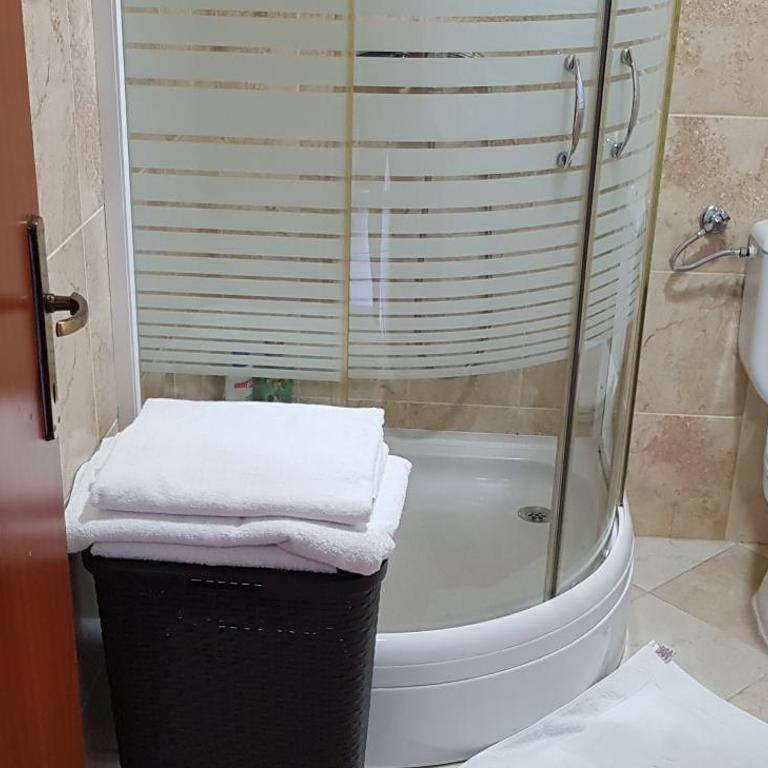 Apartments Nancy - Comfort One-Bedroom Apartment with Balcony and Sea View - 7