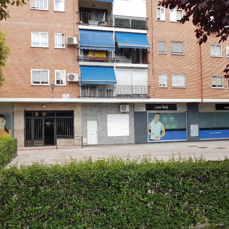Cozy Studio Madrid - Metro Barrio del Pilar - Apartment - Ground Floor - 25