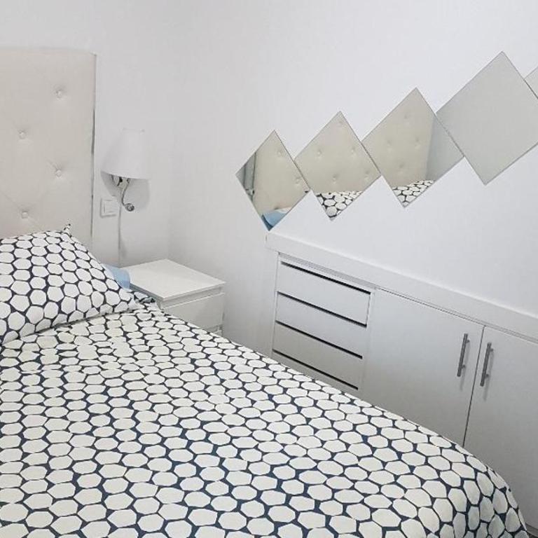 Cozy Studio Madrid - Metro Barrio del Pilar - Apartment - Ground Floor - 14