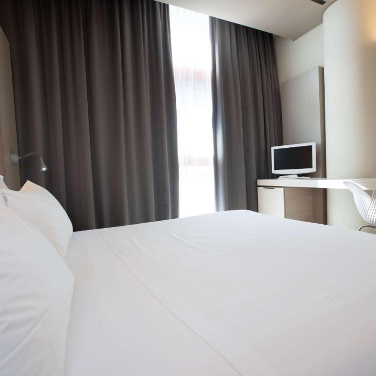 Best Western Plus Net Tower Hotel Padova - Camera Queen Standard - Non Fumatori - 6