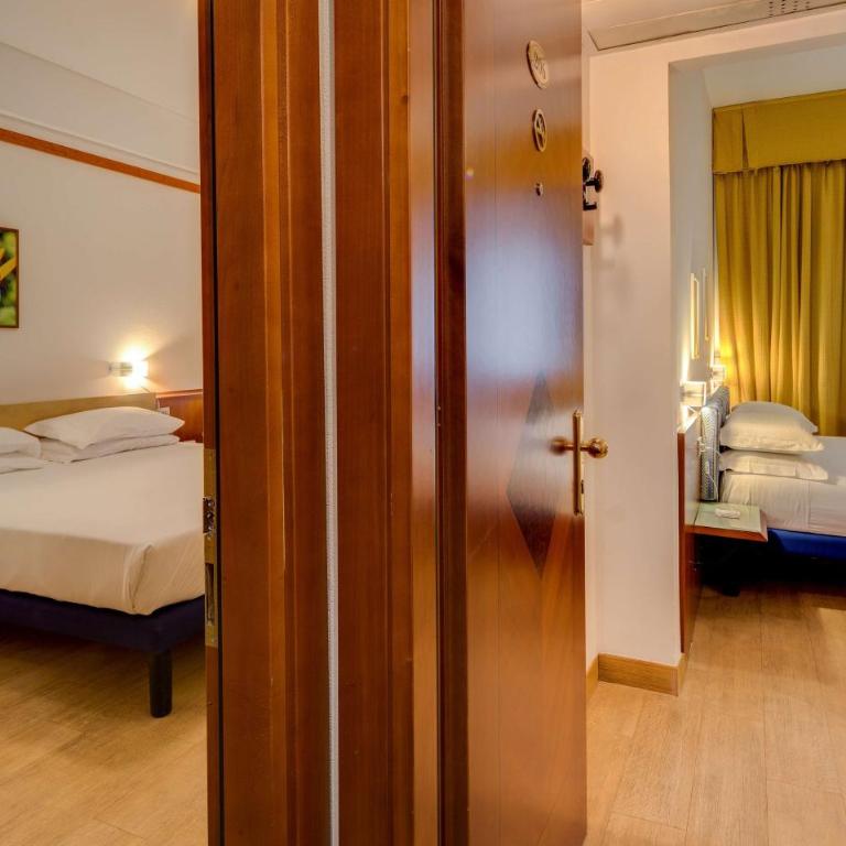 Best Western City Hotel - Family Queen Room - 1