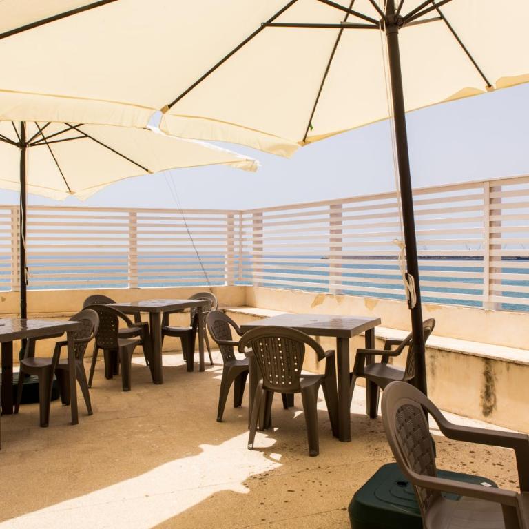 Sea Beach Pozzallo - Comfort Dreibettzimmer - 9