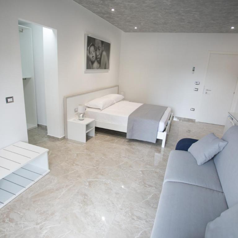 Tropea Luxury & Charm - Deluxe Quadruple Room - 3