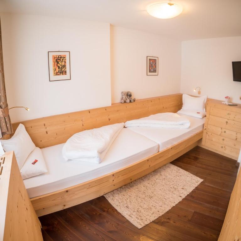 Hotel Pra Tlusel - Camera Superior Matrimoniale/Doppia con Letti Singoli - 10
