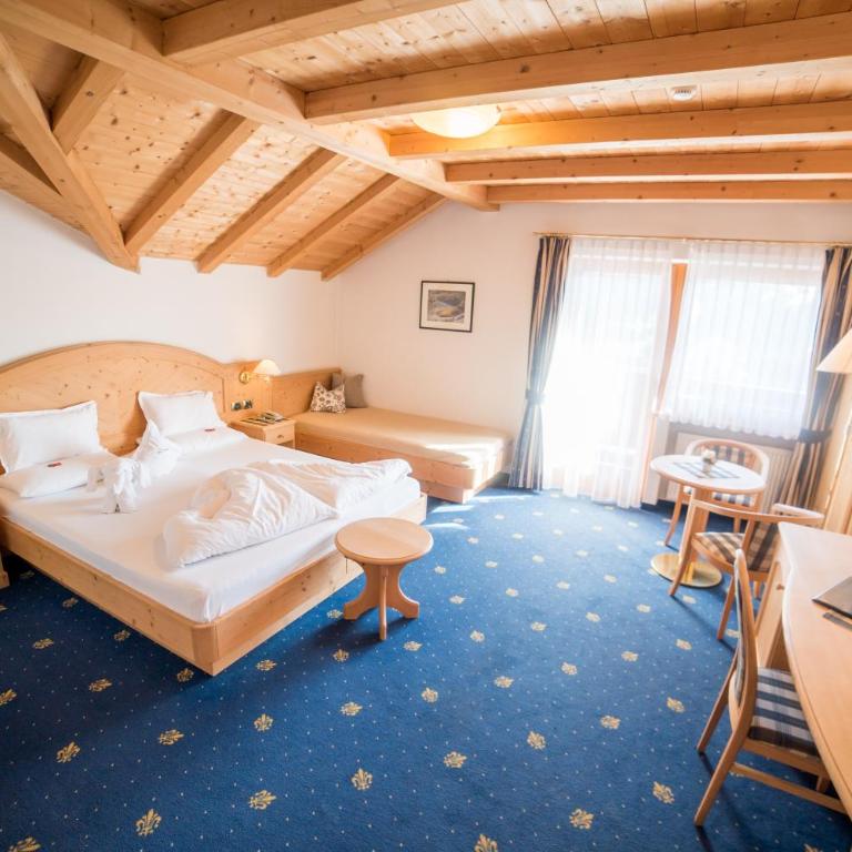 Hotel Pra Tlusel - Camera Superior Matrimoniale/Doppia con Letti Singoli - 9