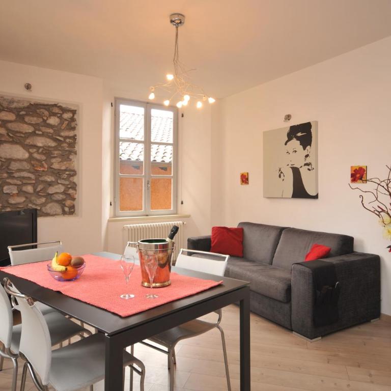 VILLA VINICIA, pool, jacuzzi, airco - Appartamento con 3 Camere da Letto (8 Adulti) - 7