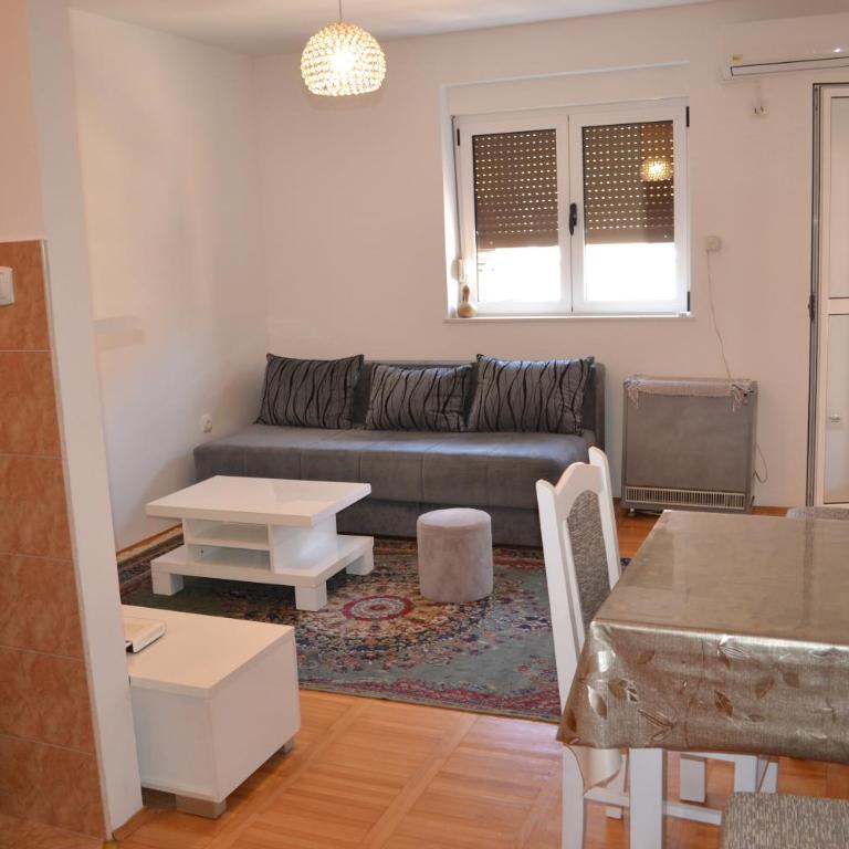 Miranda - One-Bedroom Apartment - 15