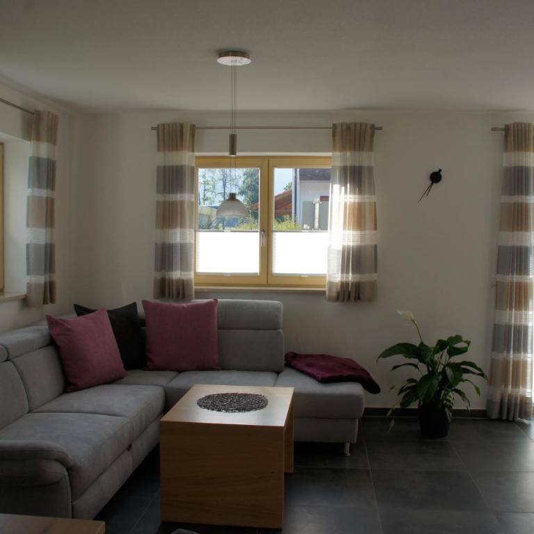 Ferienwohnungen Ellen Müller - Apartment mit Terrasse - 4