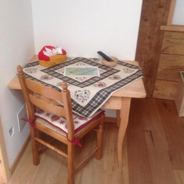 BeB LA STUBE DEI PARTEL - Habitación Doble con baño privado - 1 o 2 camas - 3