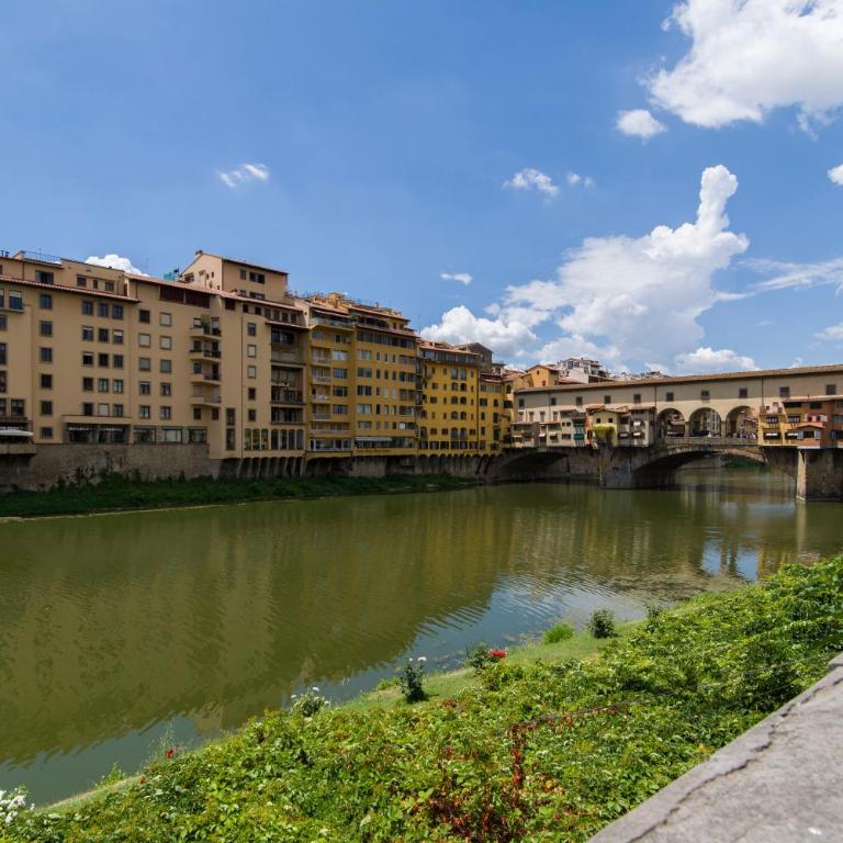GuestHost - Ponte Vecchio Central Flats - Appartamento - 19