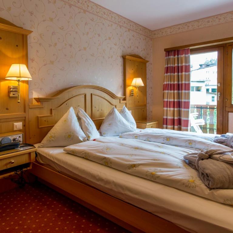 Hotel Cresta - Doppelzimmer mit Balkon - 6