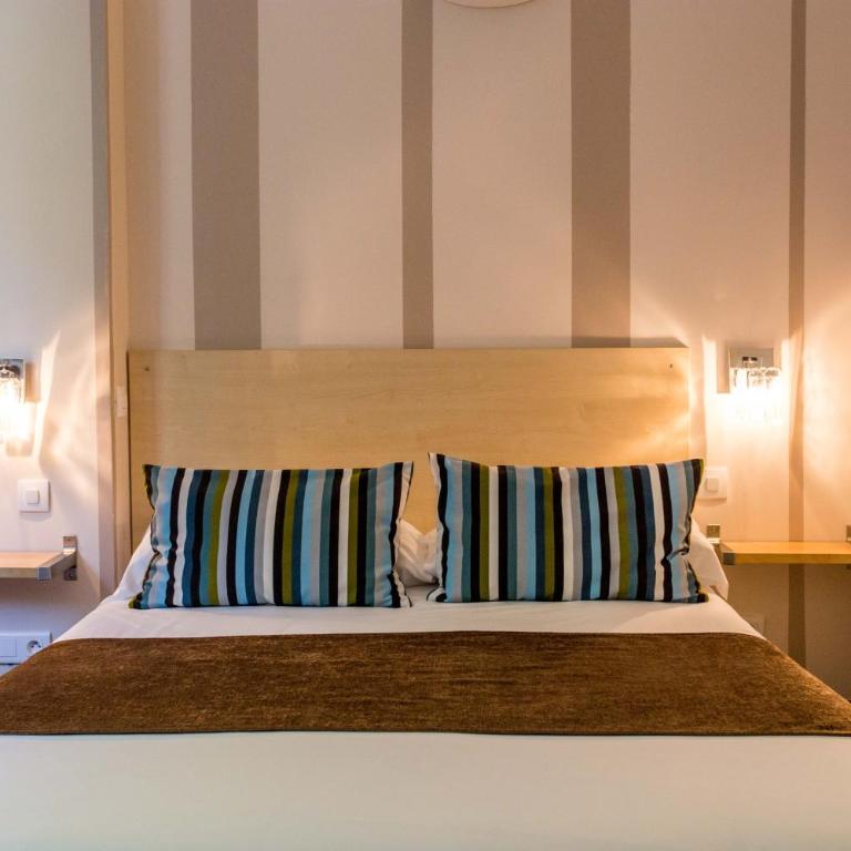 Hotel Select - Chambre Double ou Lits Jumeaux Supérieure - 9