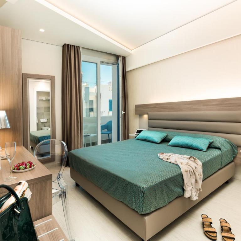 Hermes Hotel - Camera Matrimoniale con Balcone - 2