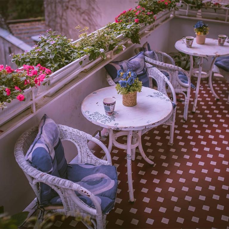Central 4 Bedroom 154m2 Apartment with terrace - Appartement 4 Chambres avec Balcon - 21