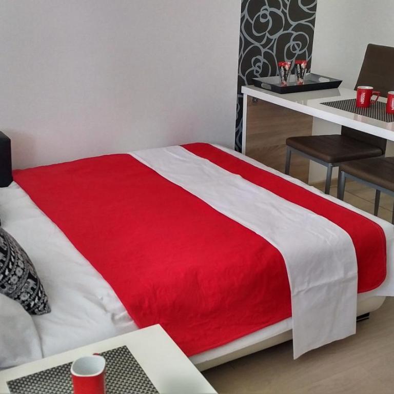 Apartmani Amfora - Igalo - One-Bedroom Suite - 5