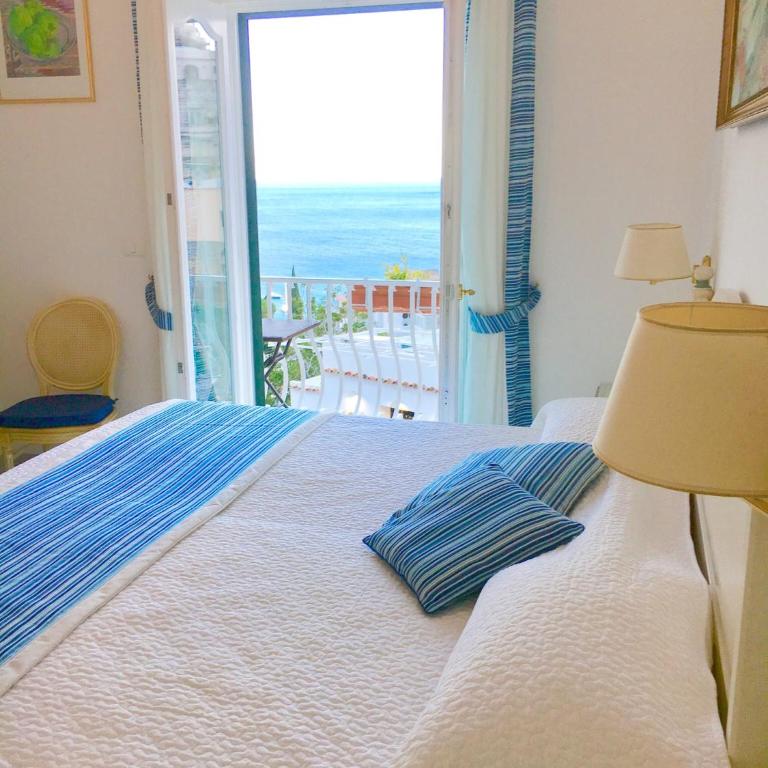Hotel Villa Delle Palme in Positano - Camera Matrimoniale/Doppia con Letti Singoli con Balcone - 13