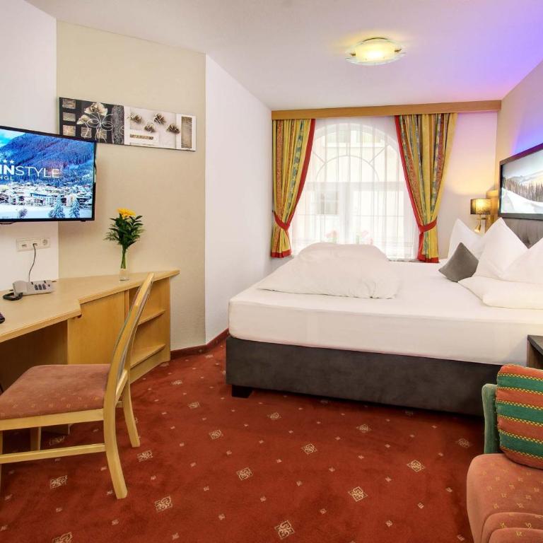 Alpinstyle Hotel Ischgl - Luxus-Doppelzimmer 104 - 3