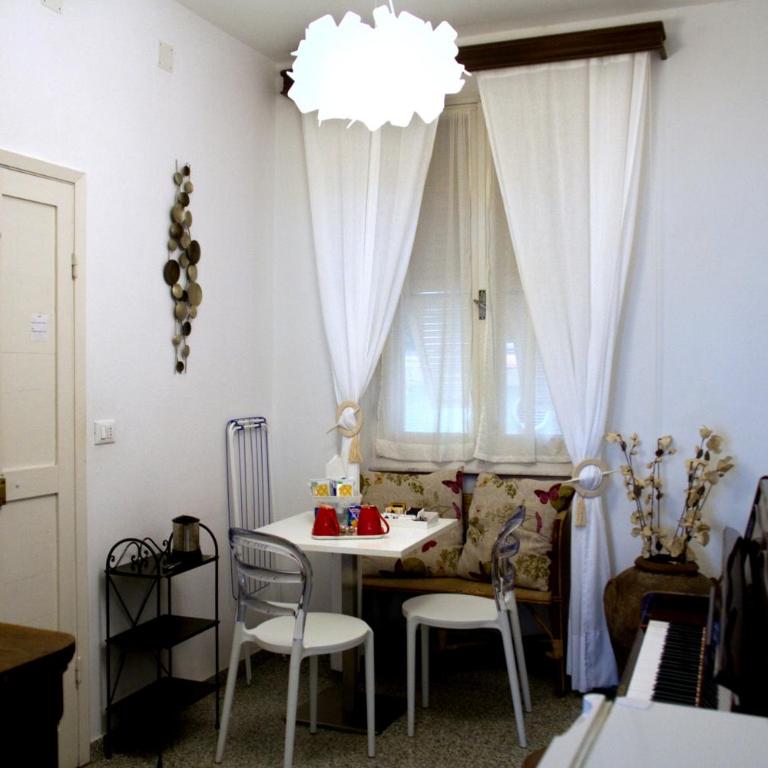 Guesthouse Rollando - 2 Camere Adiacenti - 10