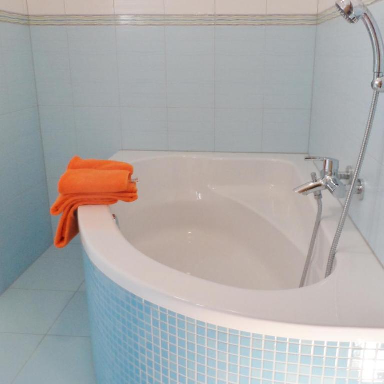 Apartments Residenz Iris - Appartamento Deluxe con 4 Camere da letto (A11) - 2