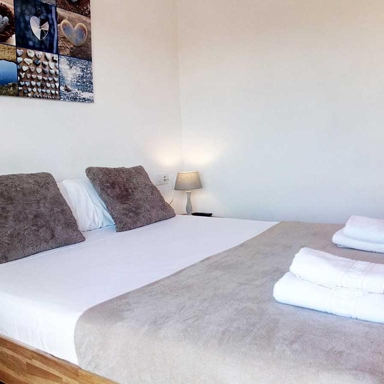 Empordà Residencial - Three-Bedroom Townhouse - 10