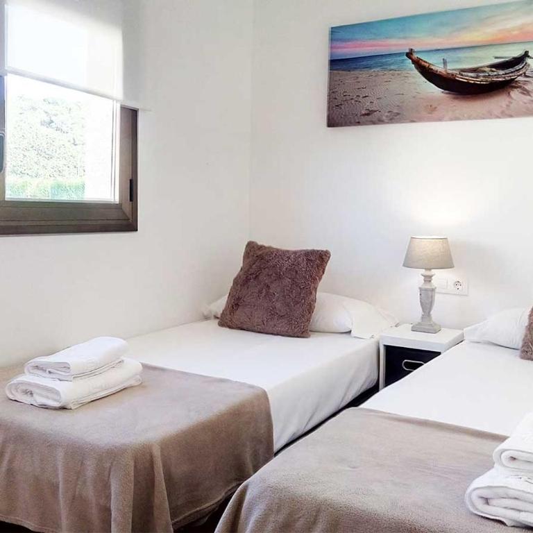 Empordà Residencial - Three-Bedroom Townhouse - 12