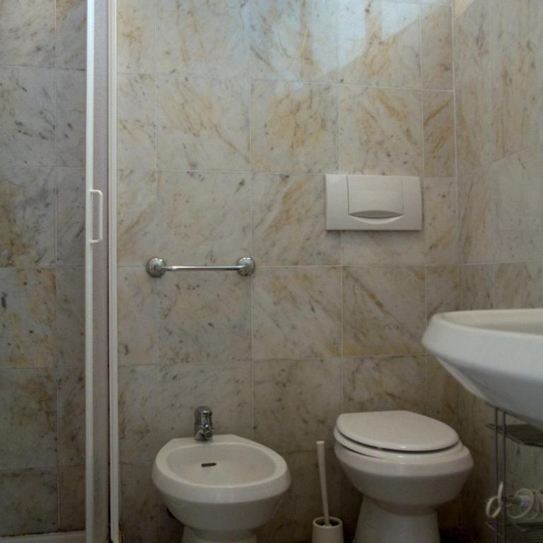 Guesthouse Rollando - 2 Camere Adiacenti - 18