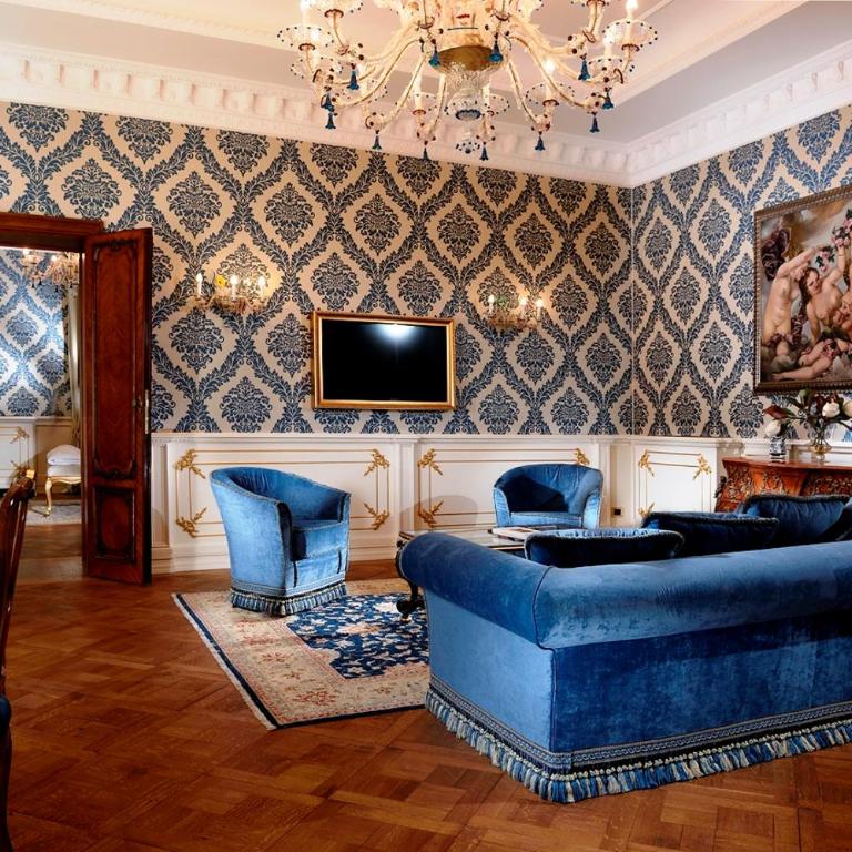 Hotel Ai Reali - Small Luxury Hotels of the World - Suite con Vista Canale - 7