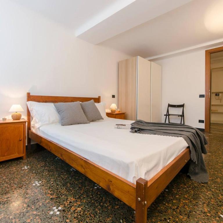 JOIVY Colorful Flat for 5 close to Piazza De Ferrari - Appartamento - 12