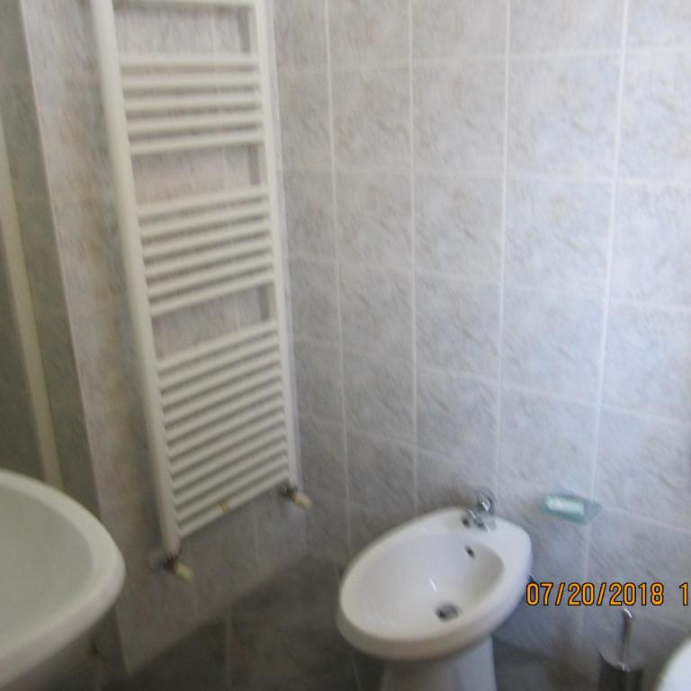 Adelphi Room & Breakfast - Camera Singola con Bagno Privato - 5