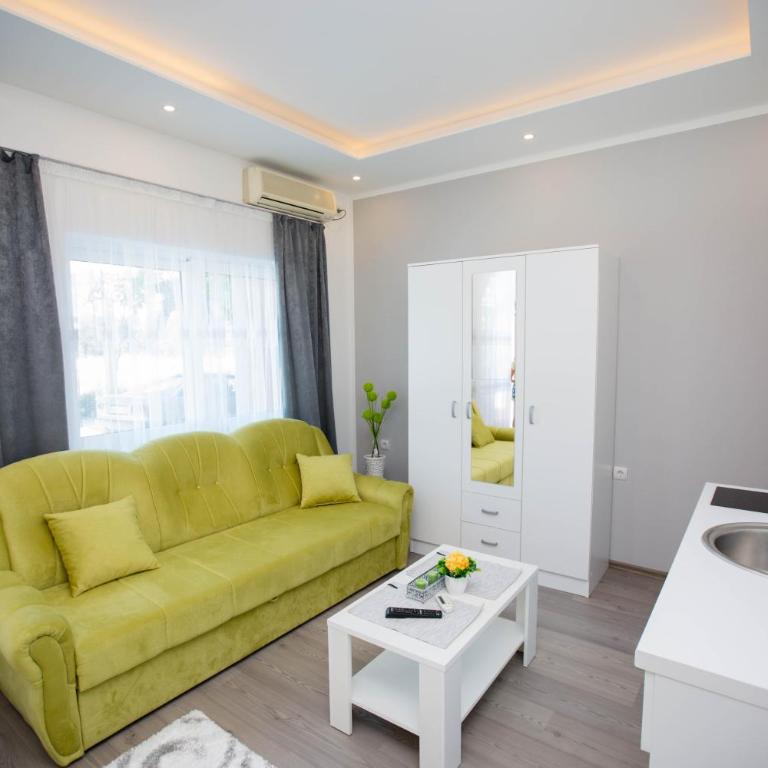 Apartmani Slađo - Deluks Dvokrevetna Soba sa Bračnim Krevetom/Zasebnim Krevetima - 4