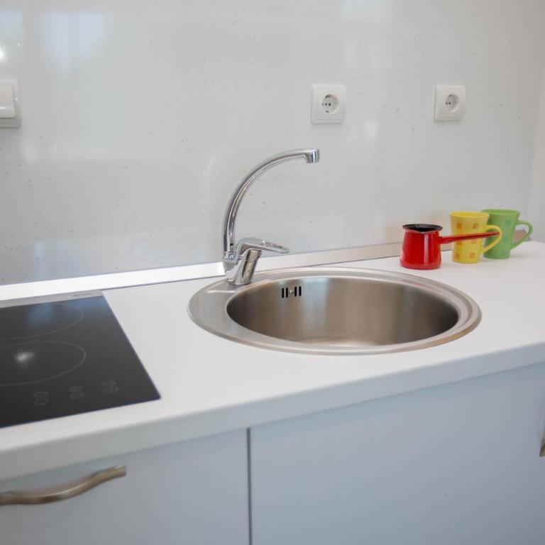 Apartmani Slađo - Deluks Dvokrevetna Soba sa Bračnim Krevetom/Zasebnim Krevetima - 13