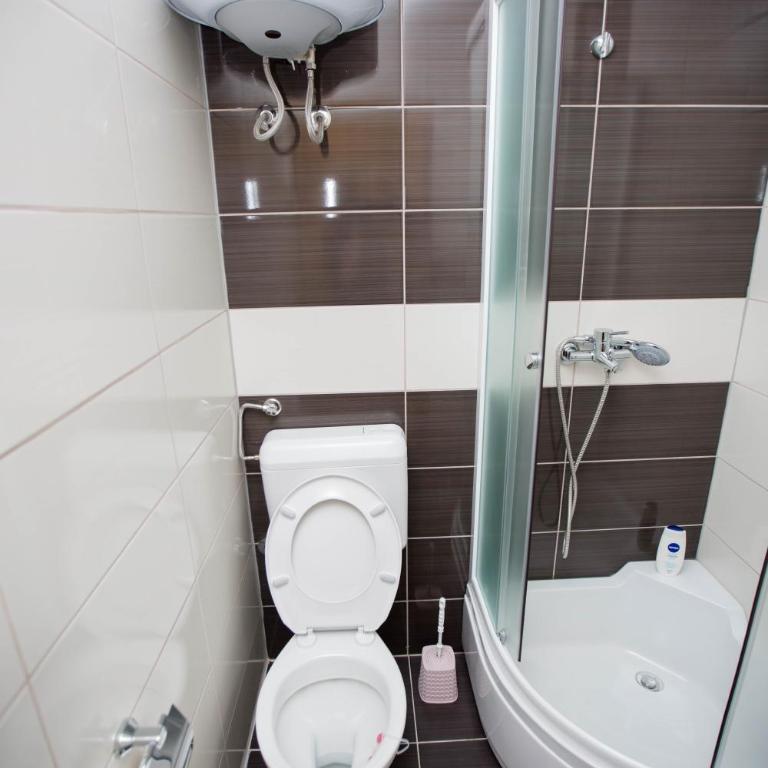 Apartmani Slađo - Deluks Dvokrevetna Soba sa Bračnim Krevetom/Zasebnim Krevetima - 3