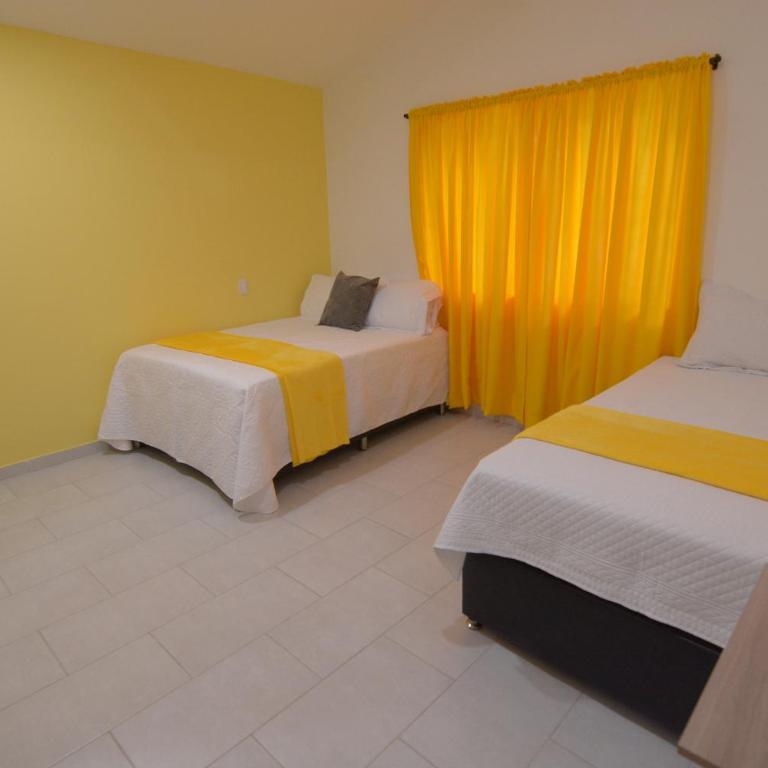 Apartamentos Amoblados Laureles Estadio Medellin Casa Margarita - Apartamento Superior - 4