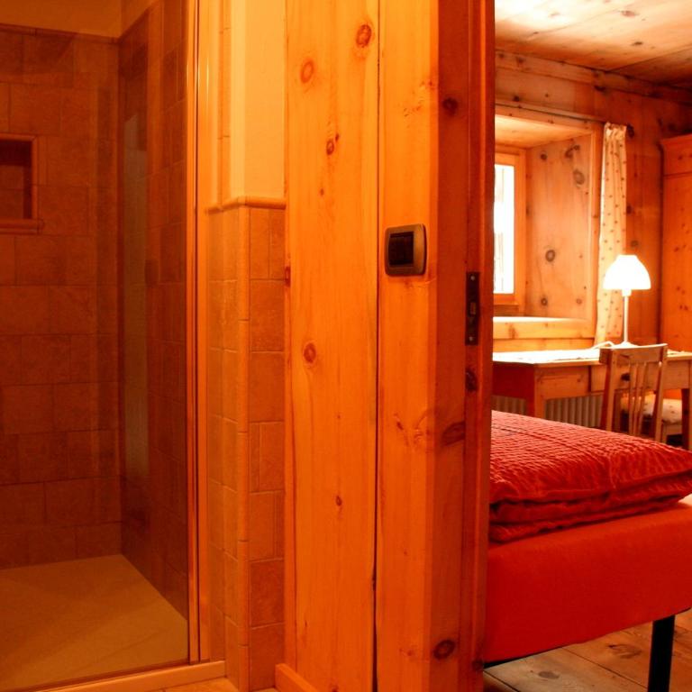 Bed & Breakfast Campaciol - Camera Tripla con Vista Montagna - 4