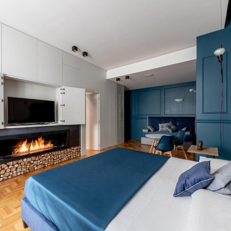 Blue Inn Luxury Suites - Suite King con Vasca Idromassaggio - 1