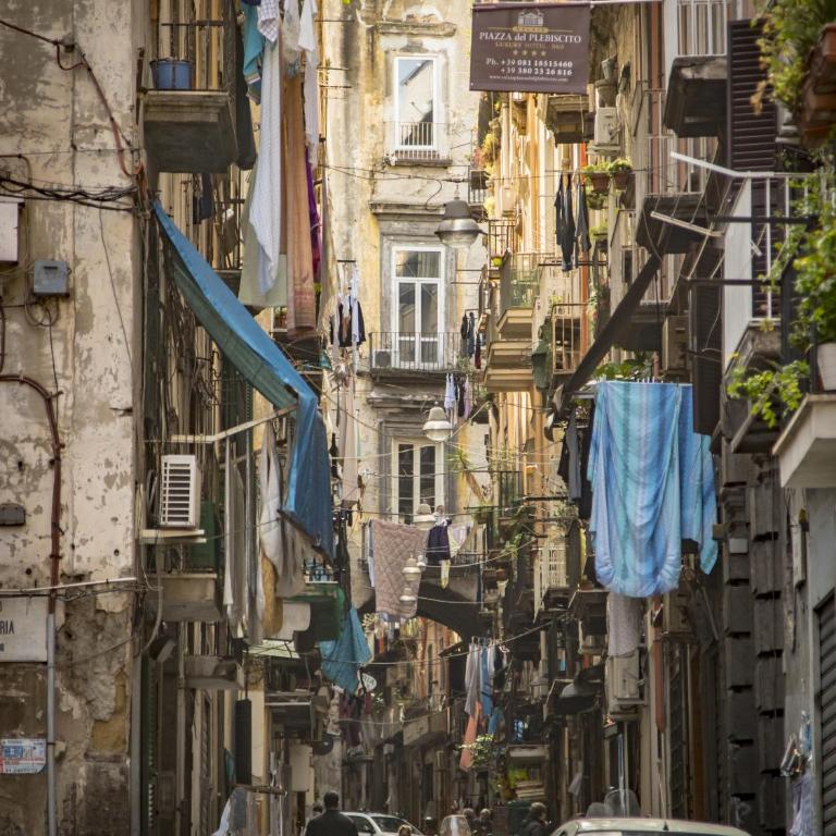 Spira Mirabilis Napoli - Camera Matrimoniale con Bagno Privato - 29