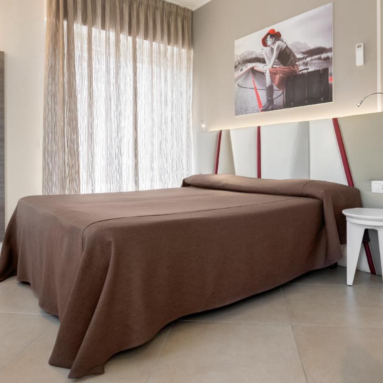 Guesthouse Verona - Camera Standard Matrimoniale/Doppia con Letti Singoli - 2