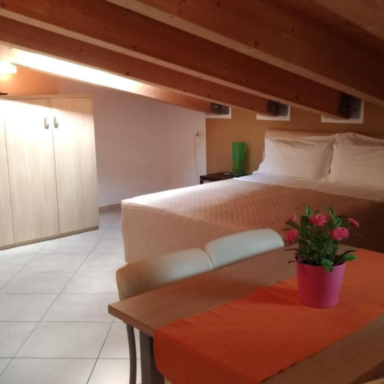 Residence Ilario Suite Hotel - Studio Apartment - Attic - 9