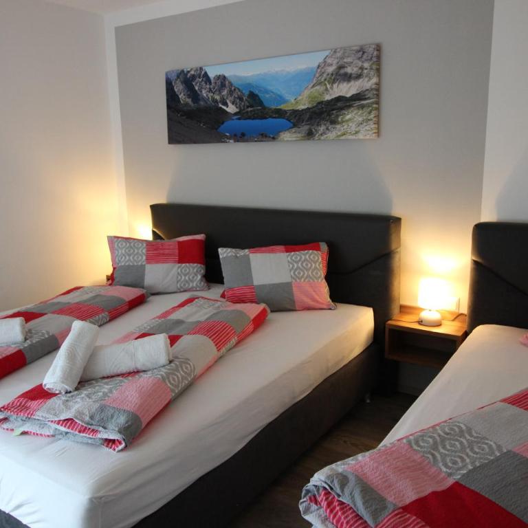 Appartementhaus Lercher - Comfort Two-Bedroom Apartment with Terrace - 9