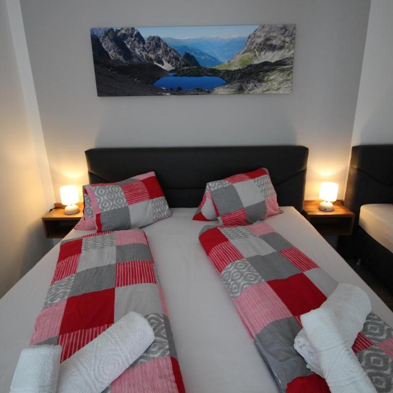 Appartementhaus Lercher - Comfort Two-Bedroom Apartment with Terrace - 11