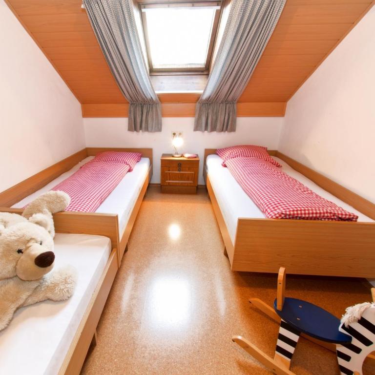 Erlebnisbauernhof Urak - Apartment mit 2 Schlafzimmern und Balkon - 2