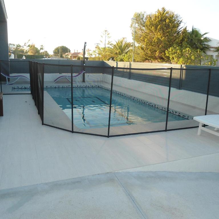 casa Mariona - Four-Bedroom House - 8