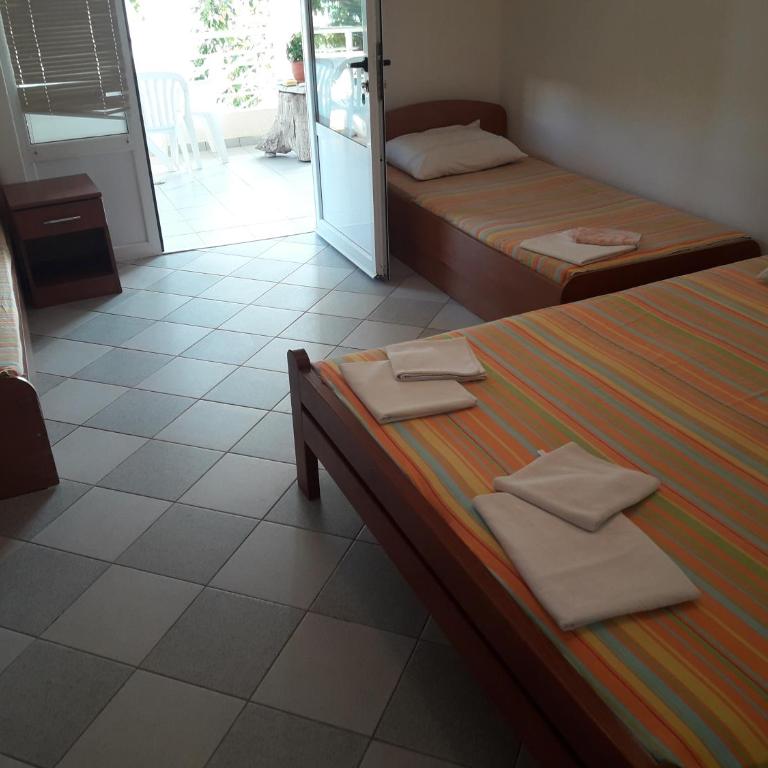 Apartments Vretenicic - One-Bedroom Apartment with Terrace - 8