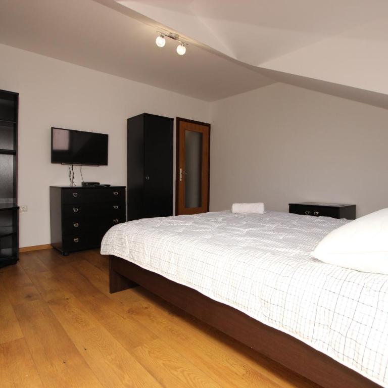 Apartment Denza City Center Sarajevo - Two-Bedroom Apartment - 22